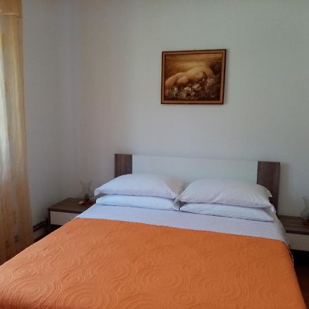 Apartman Violeta Lovran Dış mekan fotoğraf